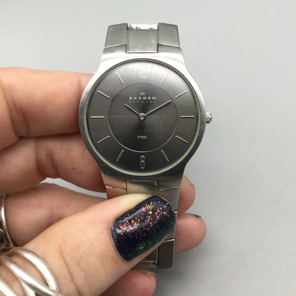 Skagen Denmark 572LSXM Womens Watch 34mm Gray Dial Stainless New Battery 8